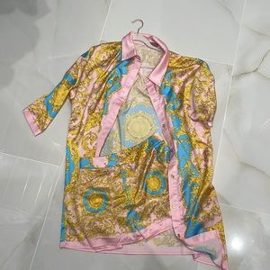 Beautiful pink silk two pieces outfit by Mina Monroe - never worn